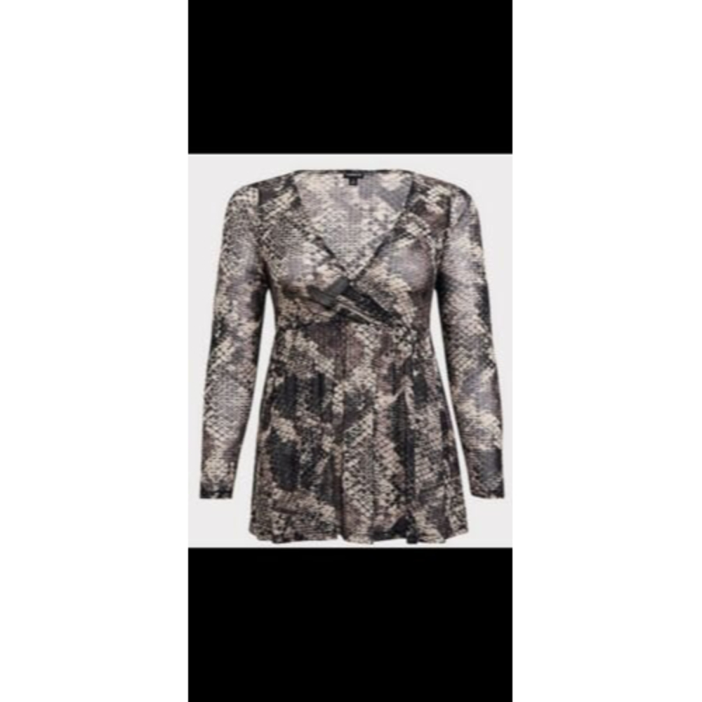 Torrid 1 Snakeskin Print Mesh Surplice Babydoll Top Long Sleeve